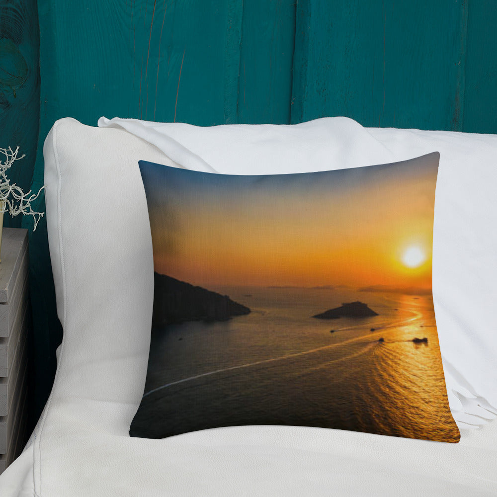 Premium Pillow (Best Premium Pillow - Scenic Ocean View Model 0015)