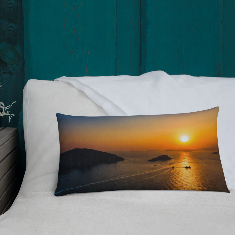 Premium Pillow (Best Premium Pillow - Scenic Ocean View Model 0015)