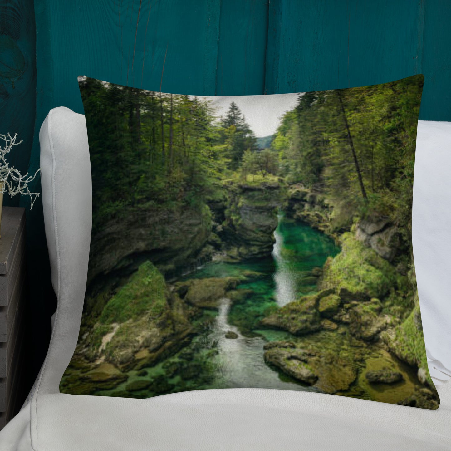 Premium Pillow (Best Premium Pillow - Peaceful Forest Model 006)