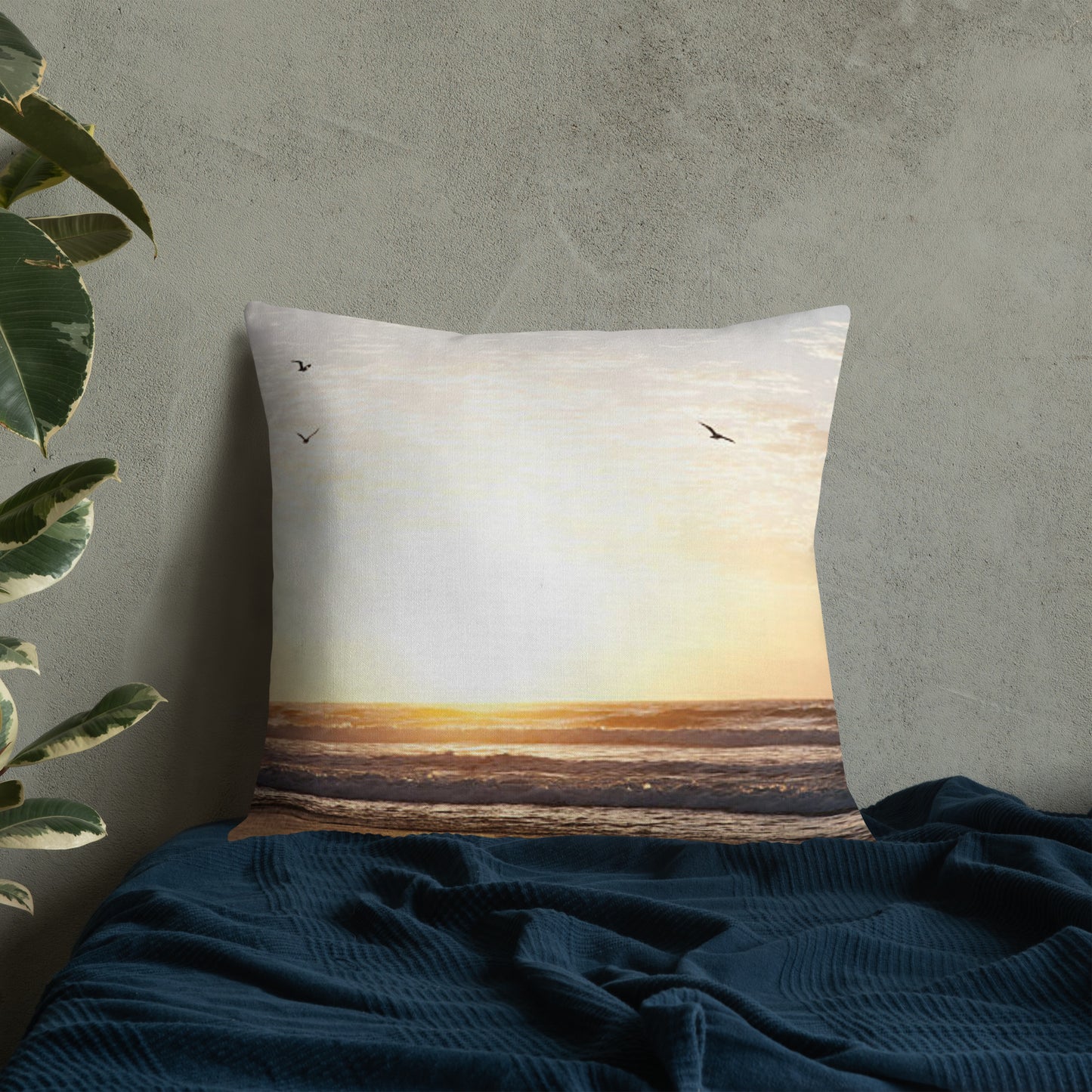 Premium Pillow (Best Premium Pillow - Scenic Ocean View Model 0014)