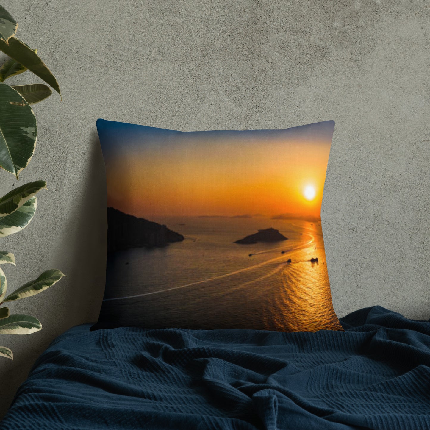 Premium Pillow (Best Premium Pillow - Scenic Ocean View Model 0015)