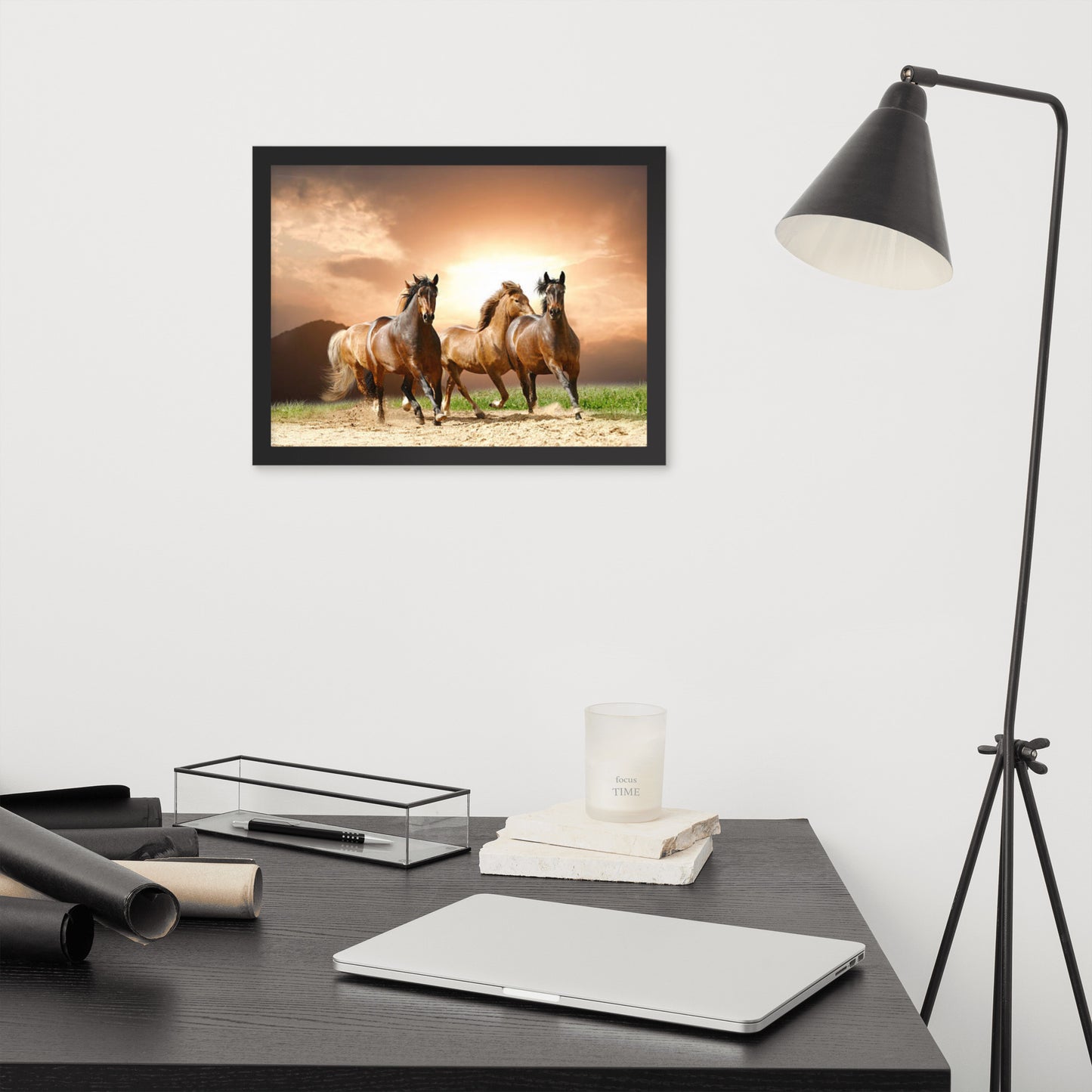 Framed Poster (Horse Wall Art Horizontal - Model 008)