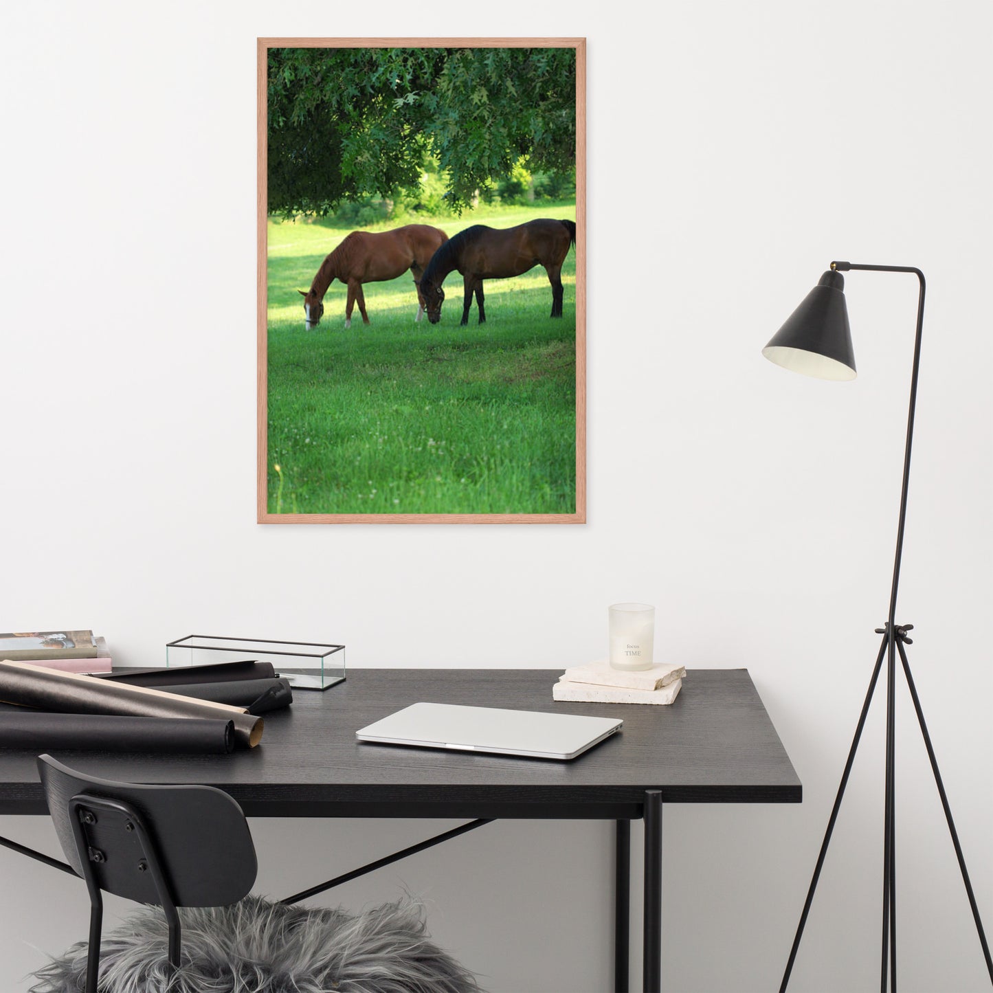 Framed Poster Horse Wall Art - Vertical Print (Glamourange 0033 Model)