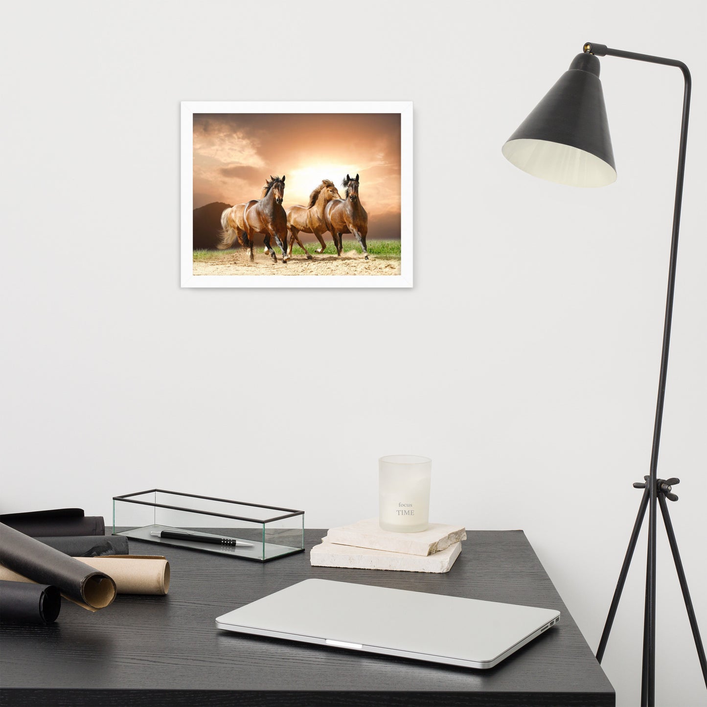 Framed Poster (Horse Wall Art Horizontal - Model 008)