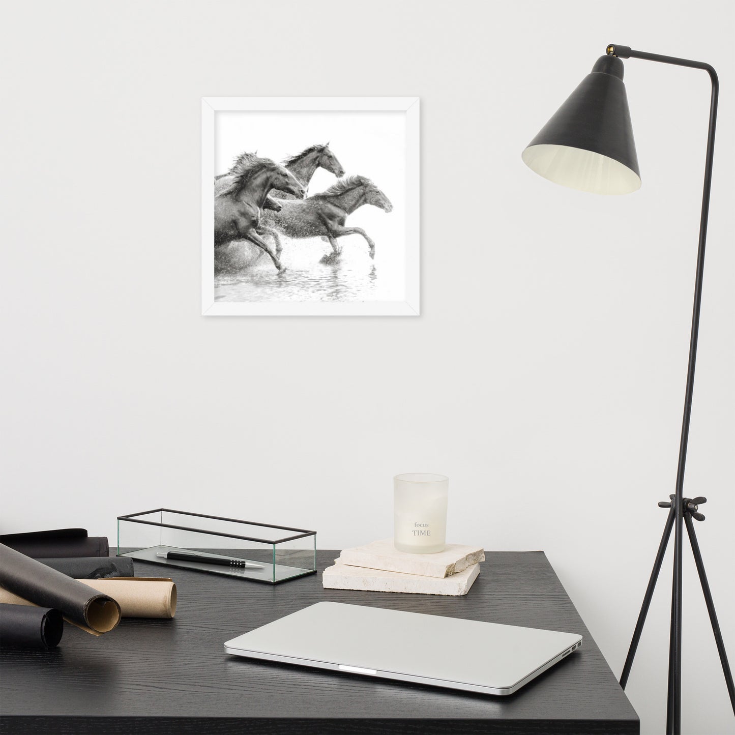 Framed Poster (Horse Wall Art Horizontal - Model 002)